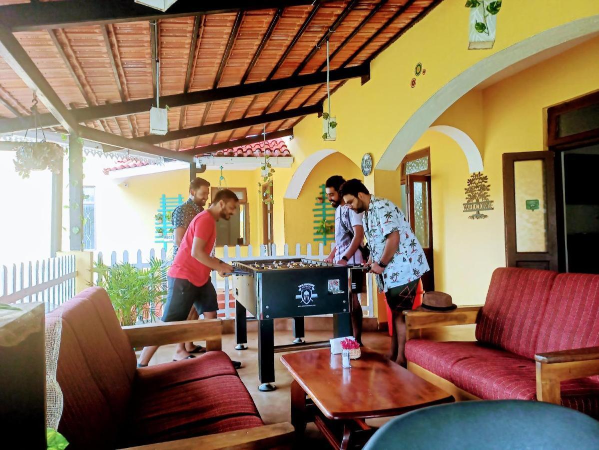 Carina Beach Resort Бенаулим Екстериор снимка
