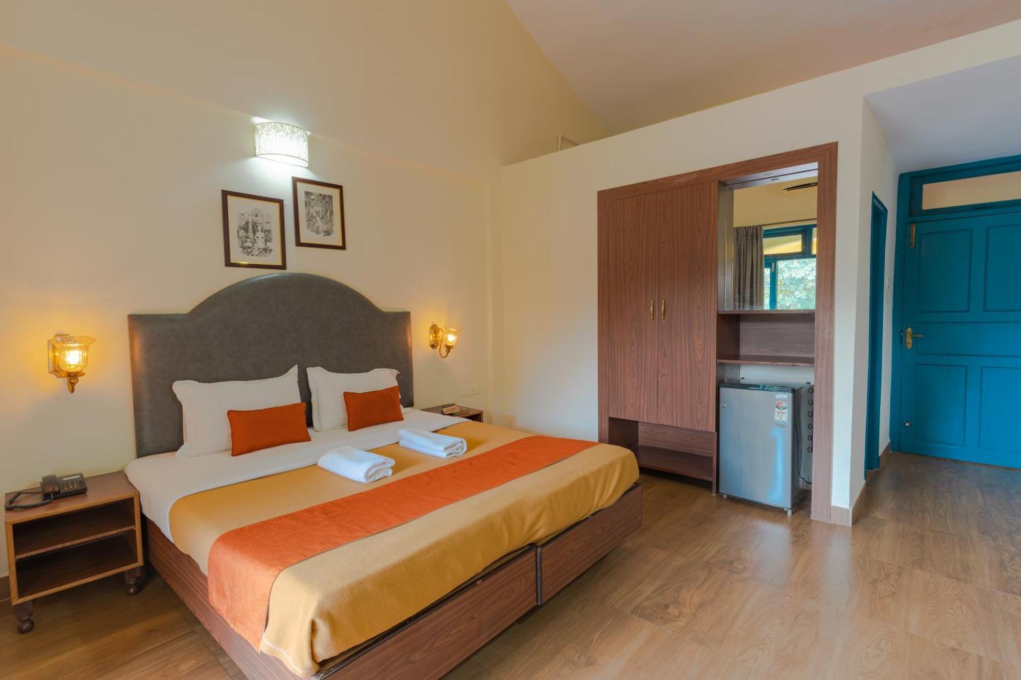Carina Beach Resort Бенаулим Екстериор снимка
